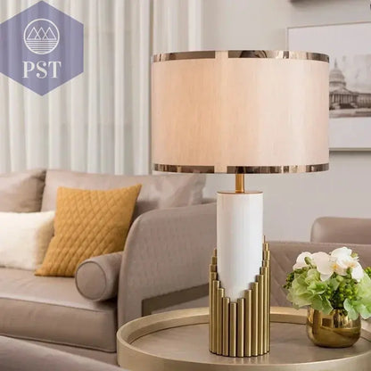 Designer LED Tischlampe im Nordic Stil PST PS Tradings Tischlampe PST PS Tradings  PST PS Tradings Designer LED Tischlampe im Nordic Stil Tischlampe